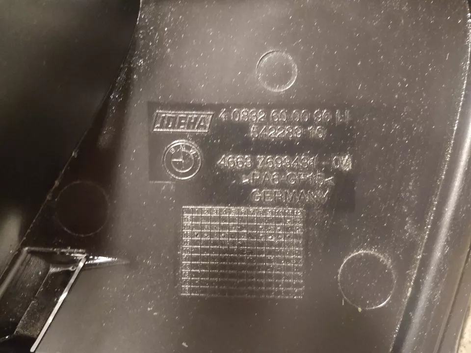 BMW R1200 GS Left Tank Cover